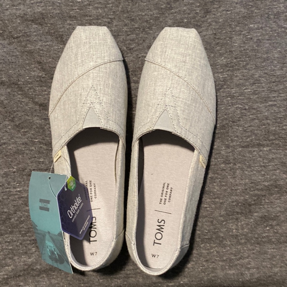 Toms classic shoe